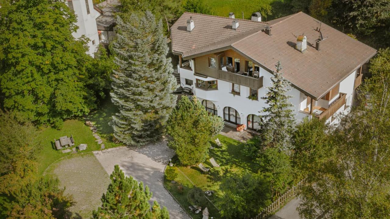 Villa Moroder 奥蒂塞伊 外观 照片
