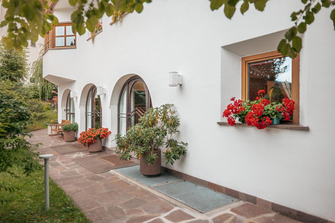 Villa Moroder 奥蒂塞伊 外观 照片