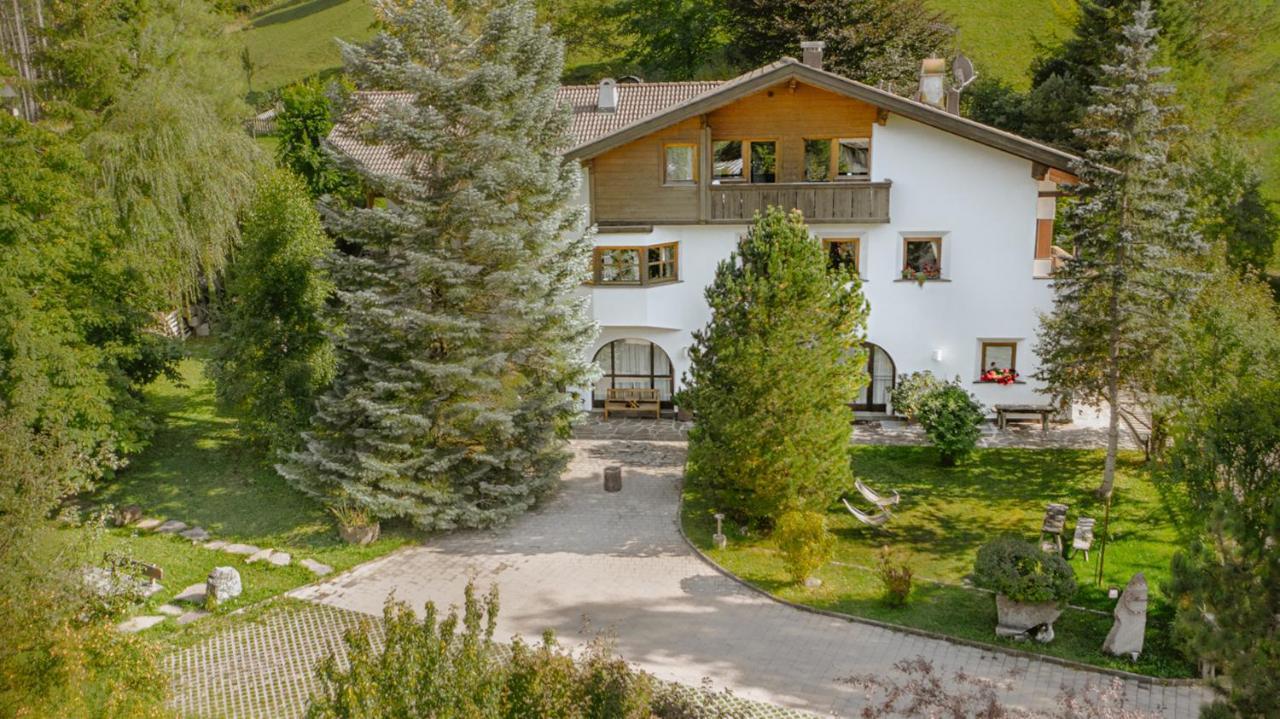 Villa Moroder 奥蒂塞伊 外观 照片